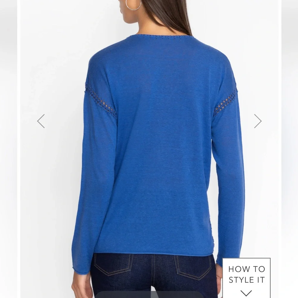 Johnny Was THE LIGHTWEIGHT CLASSIC WHIPSTITCH PULLOVER Silk/ Linen Electric Blue - Picture 3 of 13